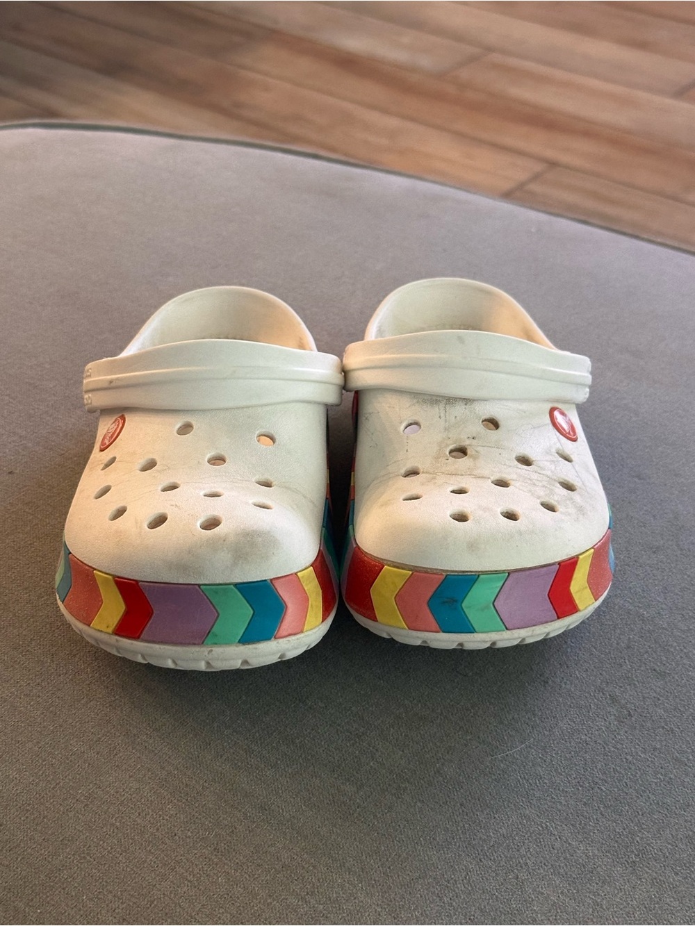 Crocs Crocband Rainbow Chevron Clogs — White — Junior 5 / Women’s 7